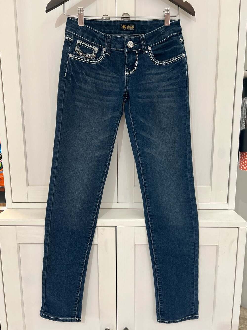 Mi-Jeans Size 1  Embellished Dark Wash Skinny Jeans with Rhinestones